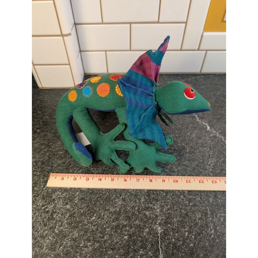 Barbara Sansoni Barefoot Sri Lanka Handwoven Frilled Lizard Plush Green Blue Toy